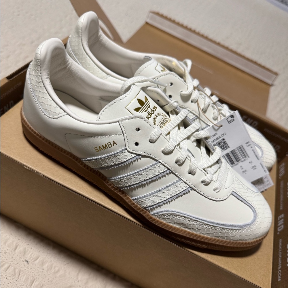Adidas Sambas OG - NEW